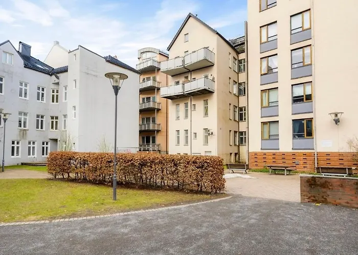 Modern And Cosy In Centre *